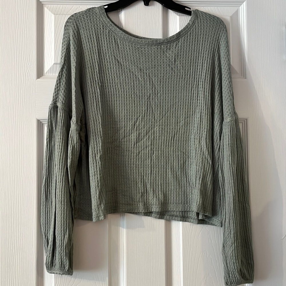 Honey and sparkle green sweater medium